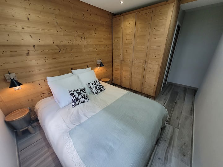 CHAMBRE 1
