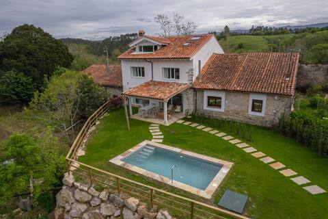Wishome - Heated Pool House, Search Comillas