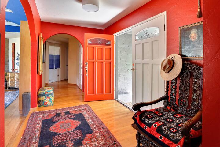 Family Home with Great Views gallery image 4