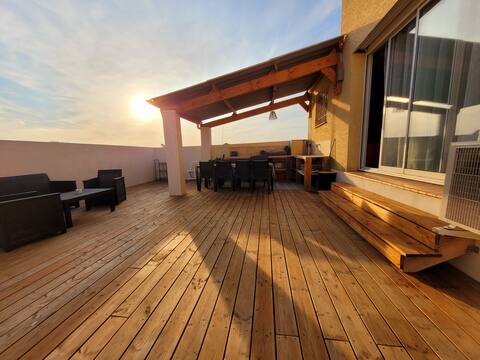 Relaxation: 3 bedrooms Gym  5 min beach