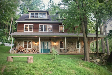 Woodland Retreat at French Country Manor