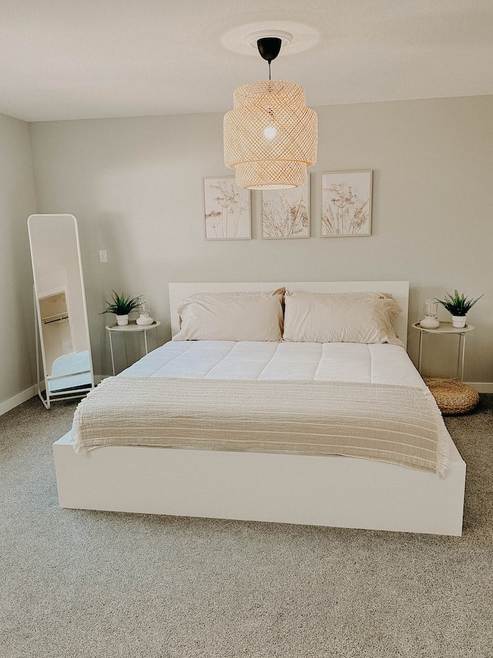 Bedroom 1 - main level (king bed plus twin-over-twin bunk