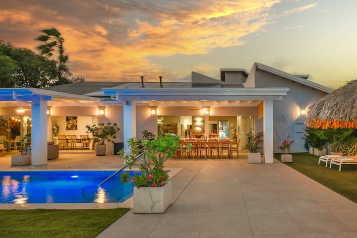 Tropical Mango Garden Villa incl. Pickleball court