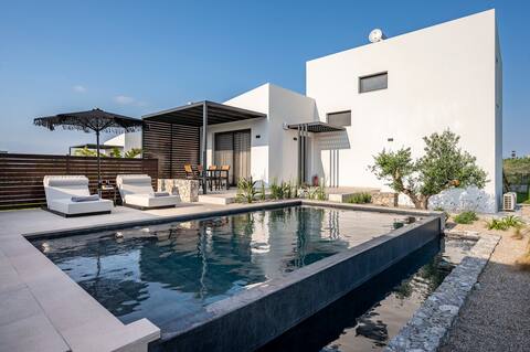 Campo Premium Stay Villas - Private Pool