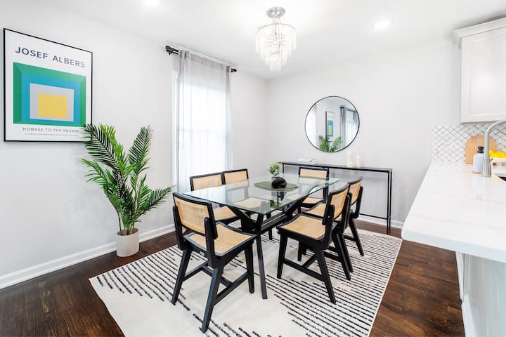 Private Parking Spot | Patio | 20 Min to NYC! gallery image 4