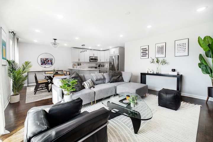 Private Parking Spot | Patio | 20 Min to NYC! gallery image 2