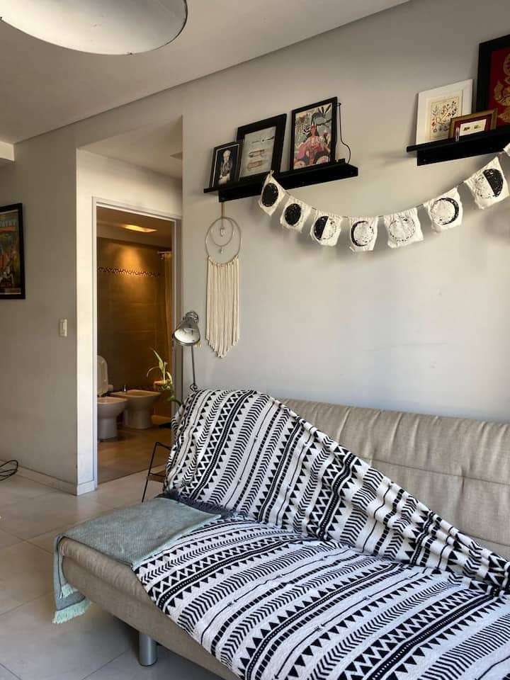 Apartamento de 2 ambientes com 1 quarto em Saavedra