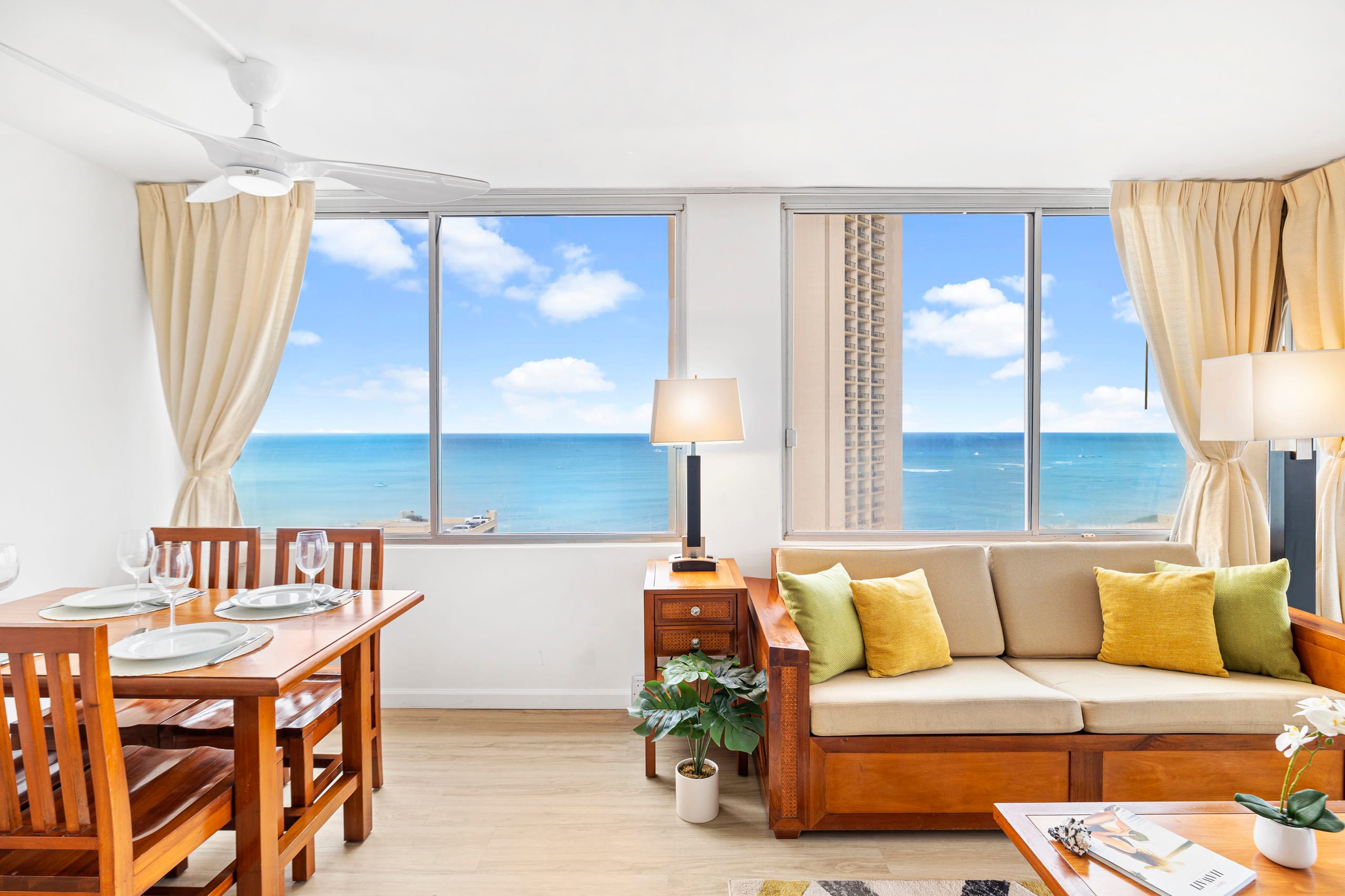 Condo in Honolulu · ★4.79 · 1 bedroom · 2 beds · 1 private bath - Image 4