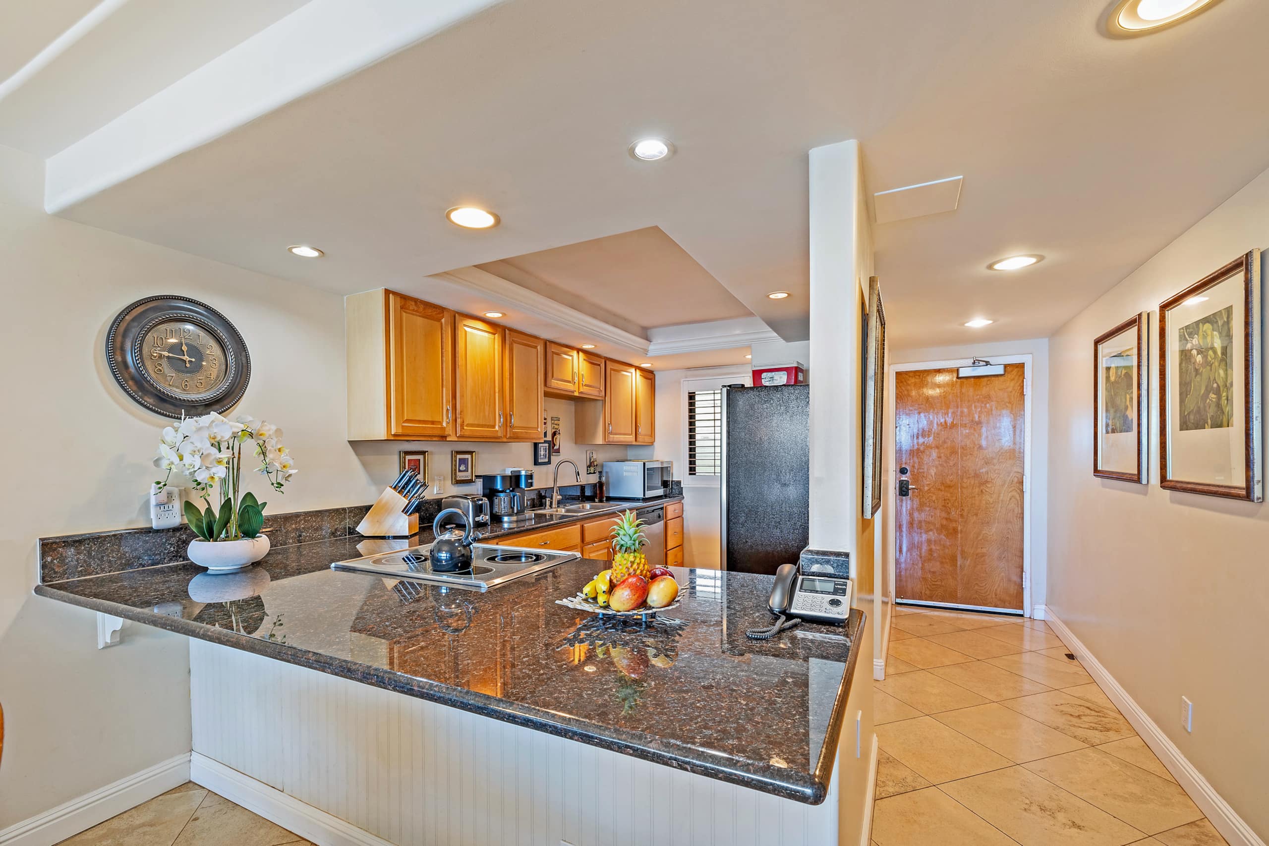 Condo in Wailuku · ★4.82 · 2 bedrooms · 3 beds · 2 baths - Image 14