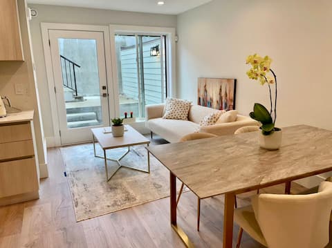 Guest Suite in West Vancouver