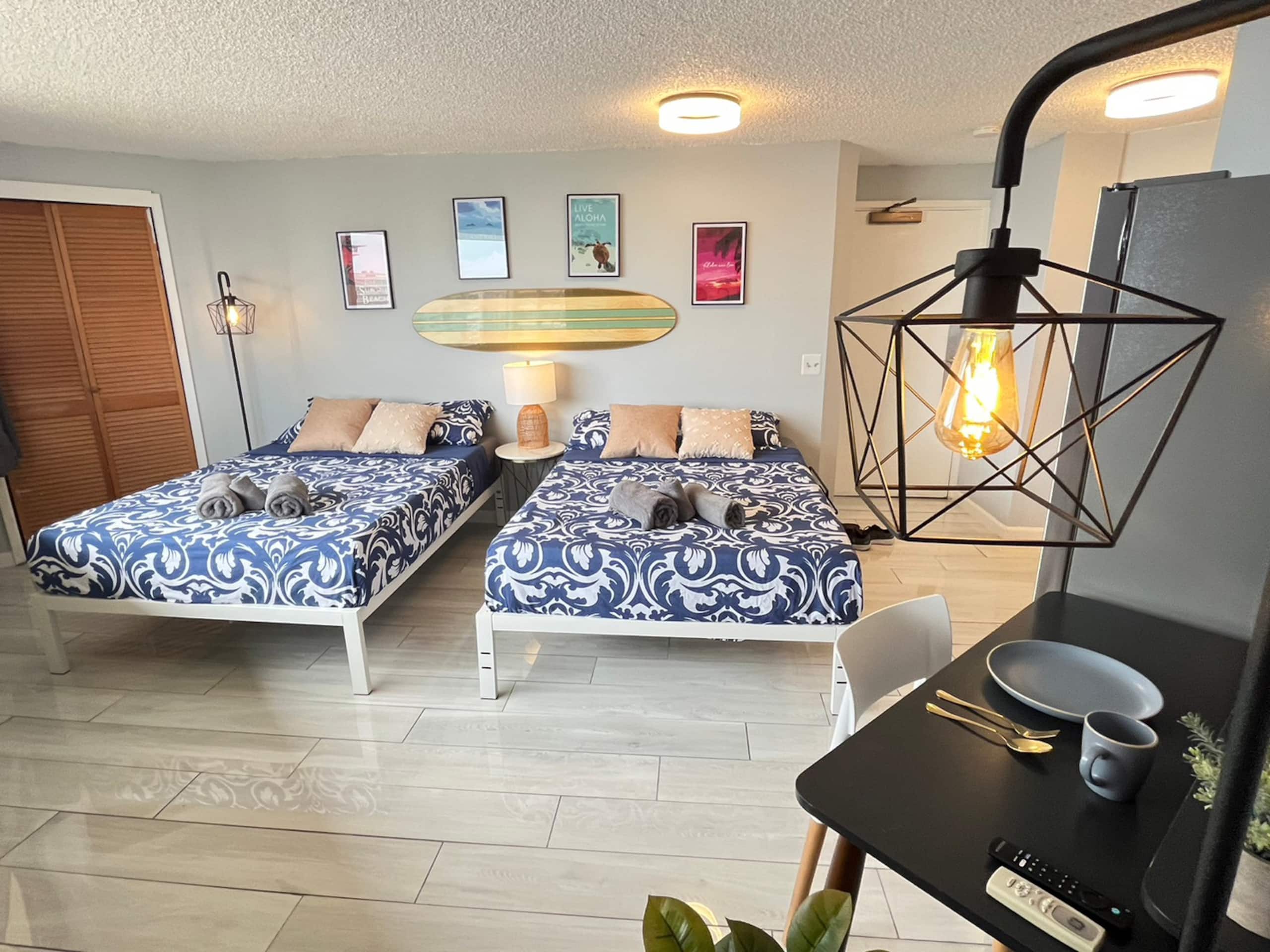 Condo in Honolulu · ★4.66 · 1 bedroom · 2 beds · 1 shared bath - Image 9