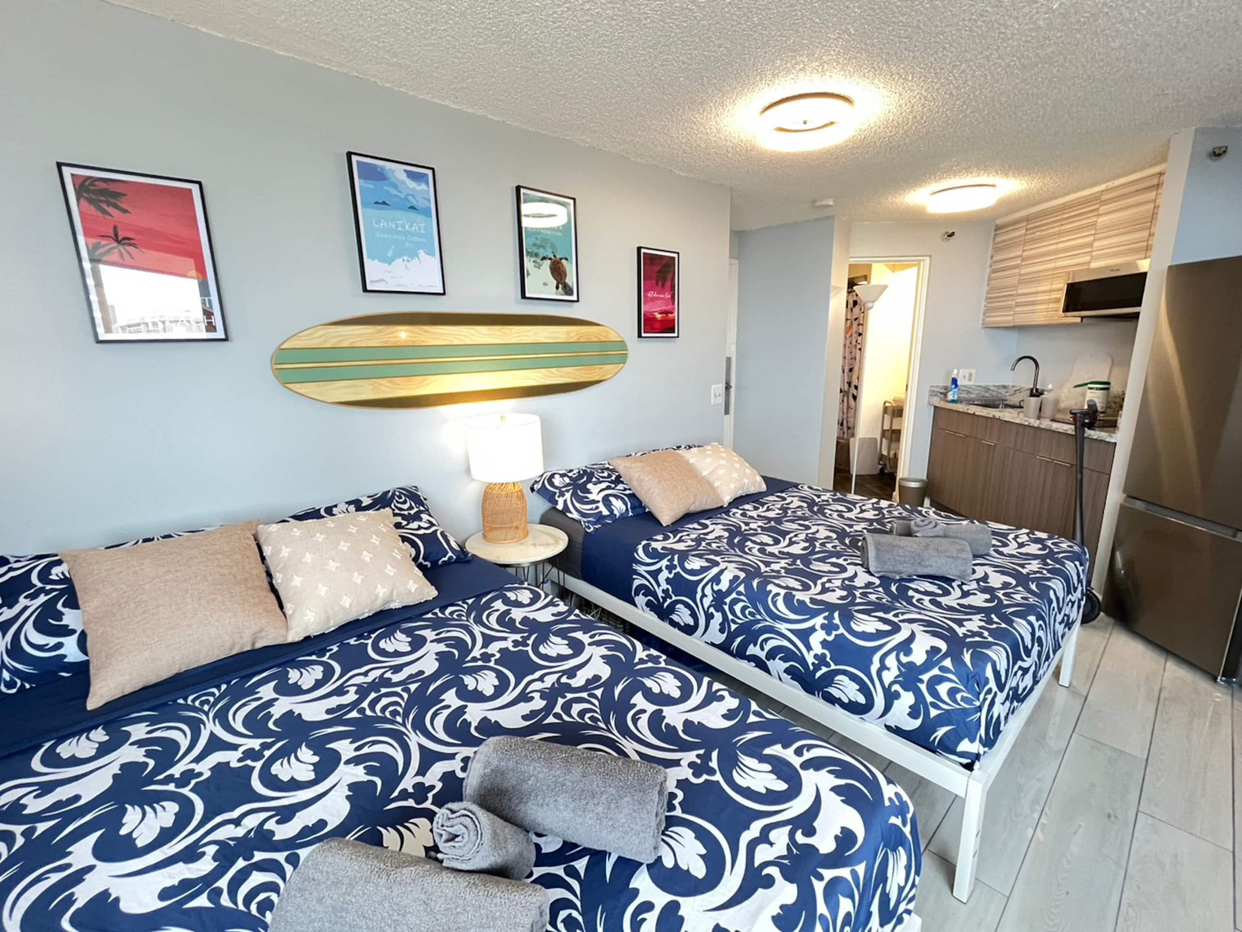 Condo in Honolulu · ★4.75 · 1 bedroom · 2 beds · 1 shared bath - Image 13