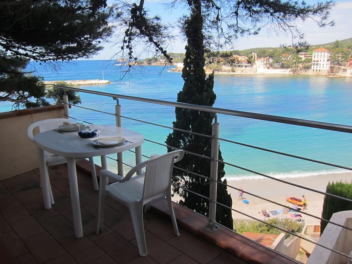 Cassis Vacation Rentals with Beach Access ProvenceAlpesCôte d'Azur