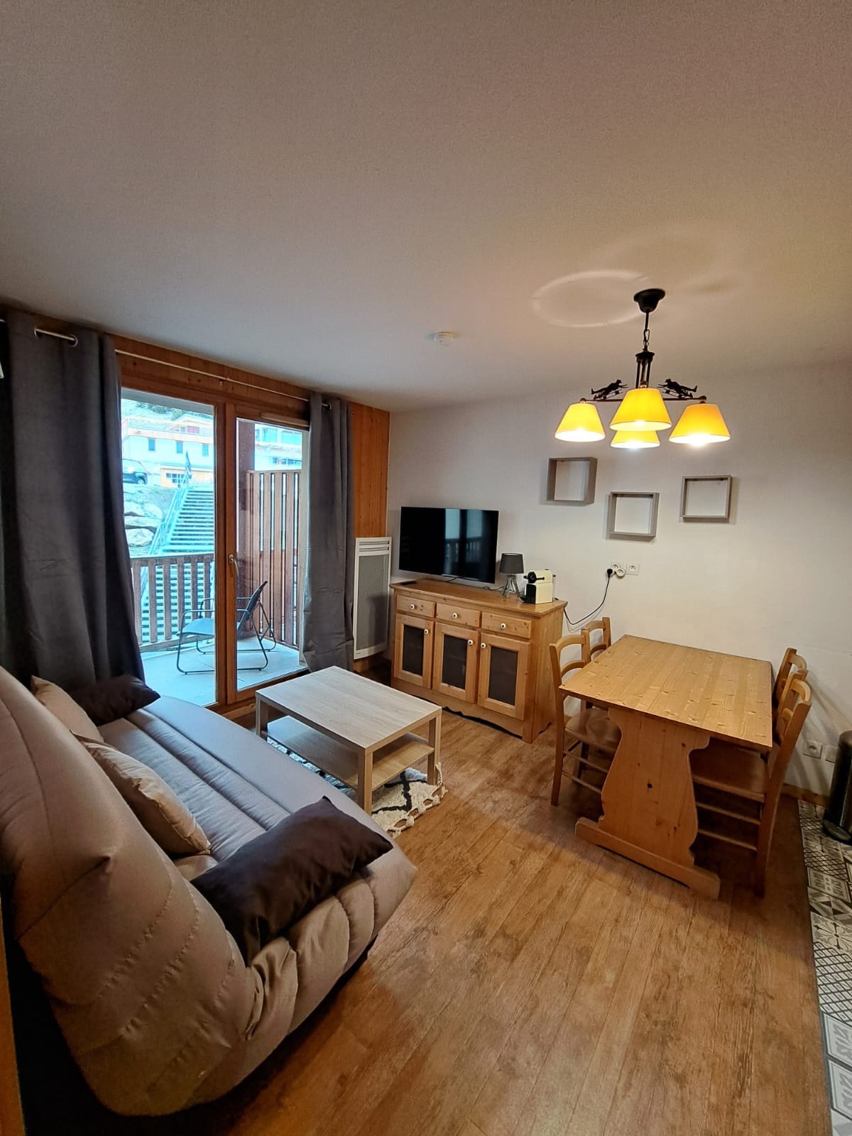 Top Airbnb: Apartment 4 people at the foot of the slopes in Orcières