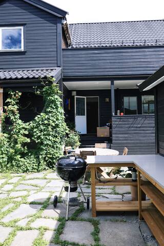 Bolig med stor og frodig hage gallery image 4