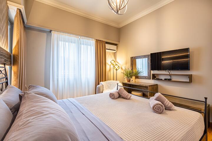 Periklis luxury apartment gallery image 2