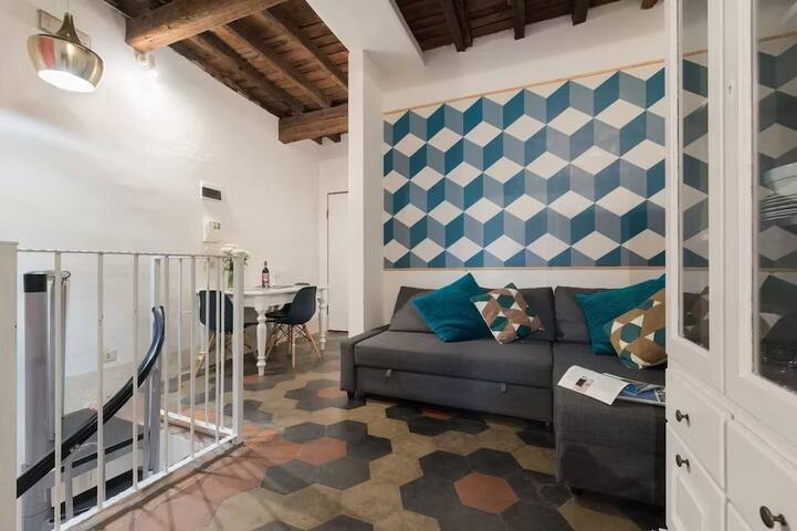 Keys of Italy – F2 -1Bedroom Apt by Santa Croce gallery image 3