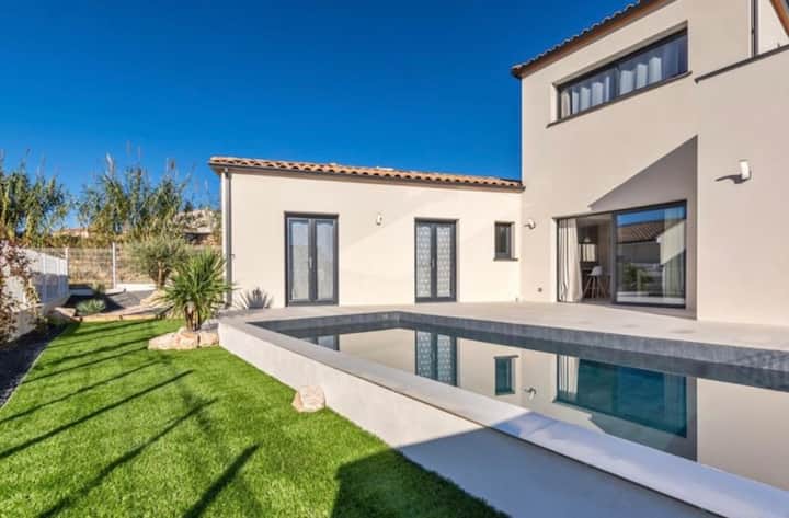 Villa T4 Avec Piscine, Jardin Et Jeux Enfant - Capestang