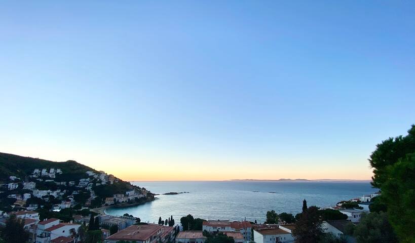 Maison avec vue mer et piscine gallery image 4