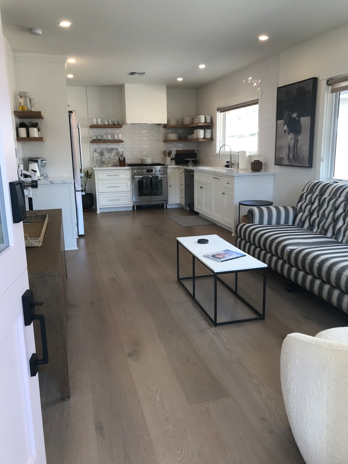 Popular Airbnb listing: H2O Bungalow A in Carpinteria