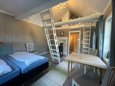 Popular Airbnb listing: Small house on a fruit farm overlooking Sognefjorden in Luster