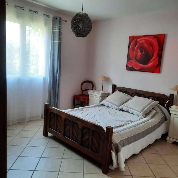 Dhomë gjumi 1