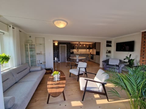 Villa Kvarnhäll part of semi-detached house