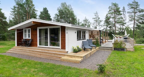 Nyrenov holiday home w/fenced plot
