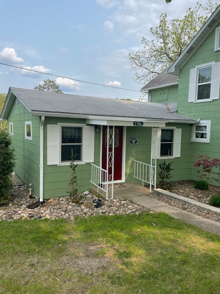 Nanna's Nook Apartments for Rent in Morrisdale, Pennsylvania, United