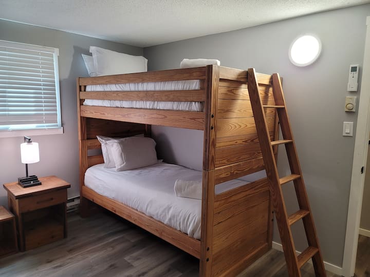 Piano (-1) - Camera 1