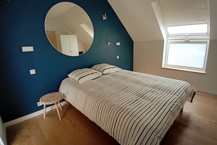 chambre 2 :
lit queen size
1er étage