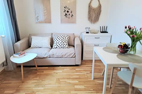 Popular Airbnb listing: Apartment 3 with a garden in a quiet part of Prague in Praha 4