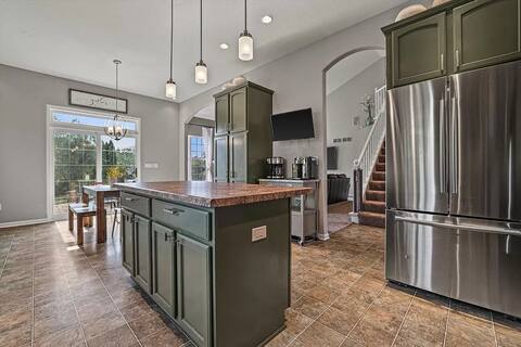 Your spacious RNC Retreat! Perfect for Groups 10+
