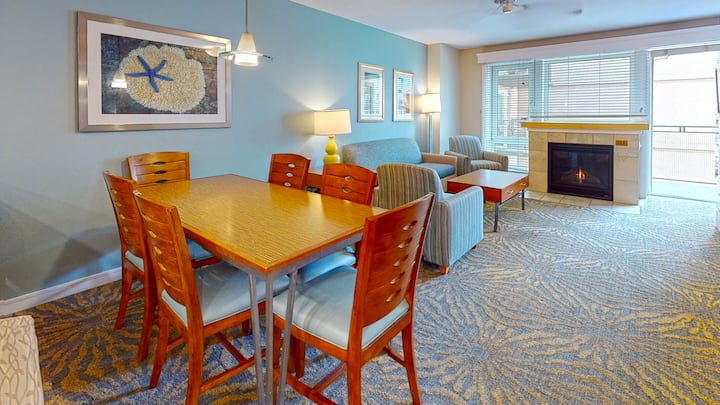 Seaside Resort - Deluxe 2 Bedroom - Assignment 6 - Cannon Beach, OR