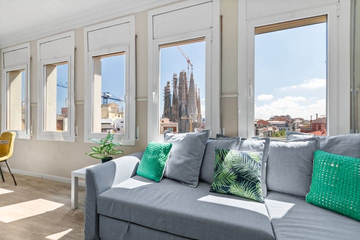 Fabulous Penthouse private terrace Sagrada Familia