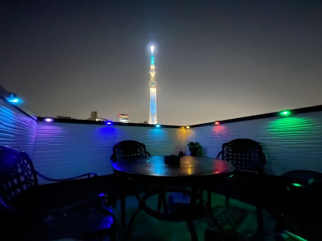 Colorful House II sky tree