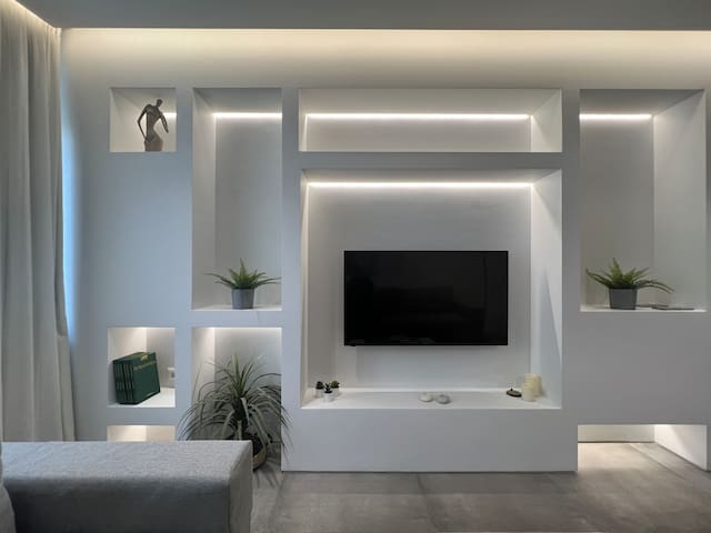 The Dazzling Glimpse Acropolis Suites 301