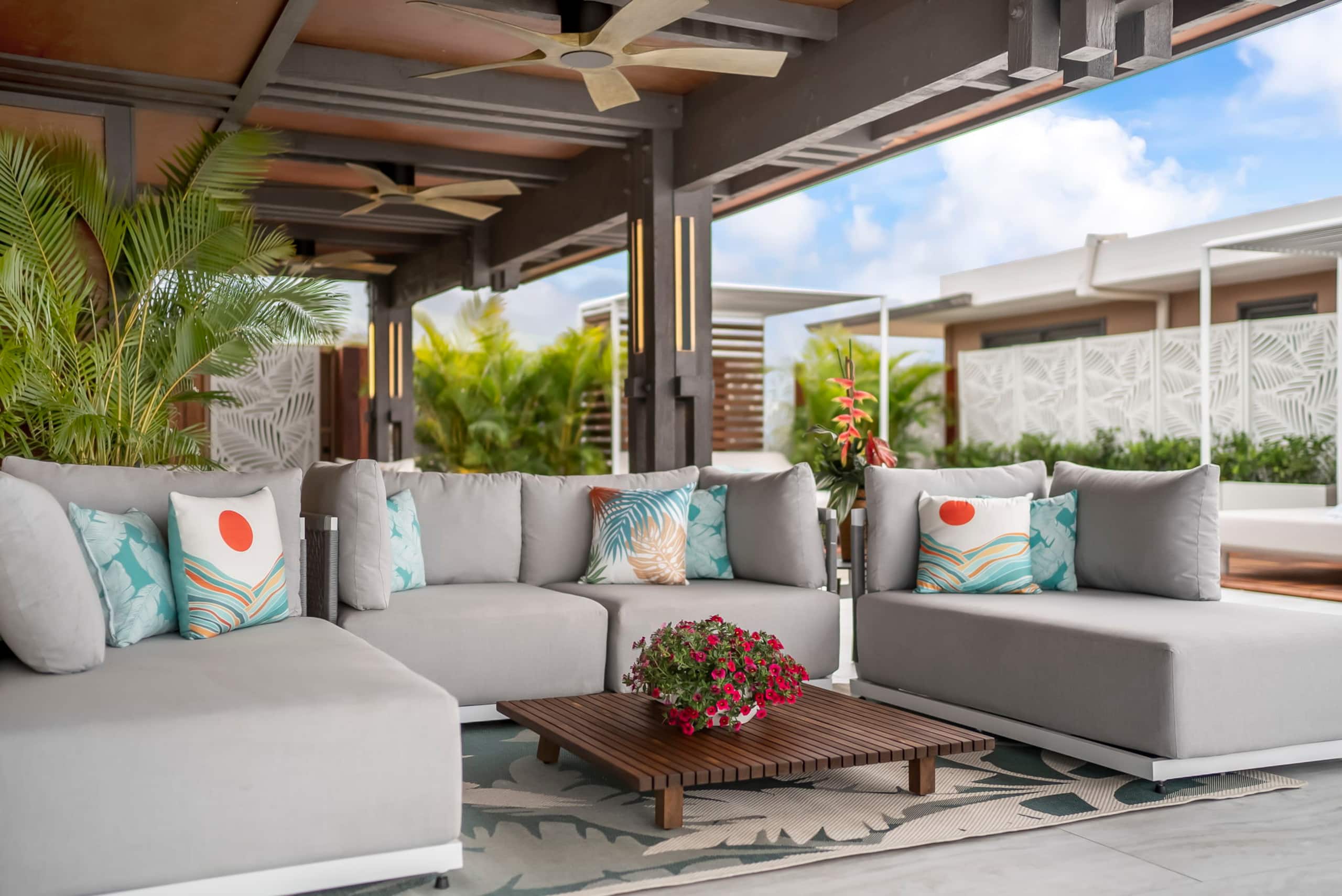 Rooftop at Lahaina Roads - Image 37