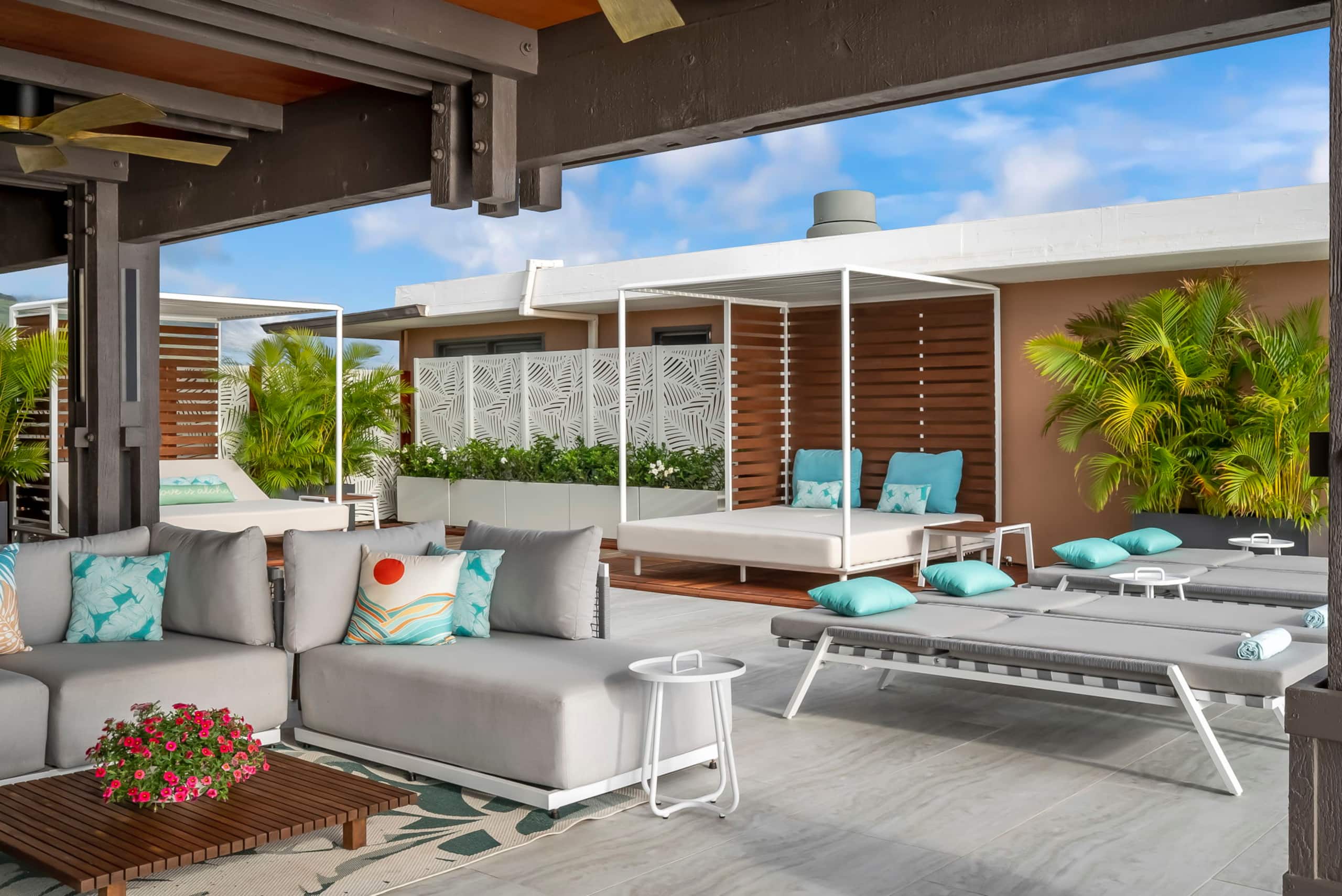 Rooftop at Lahaina Roads - Image 41