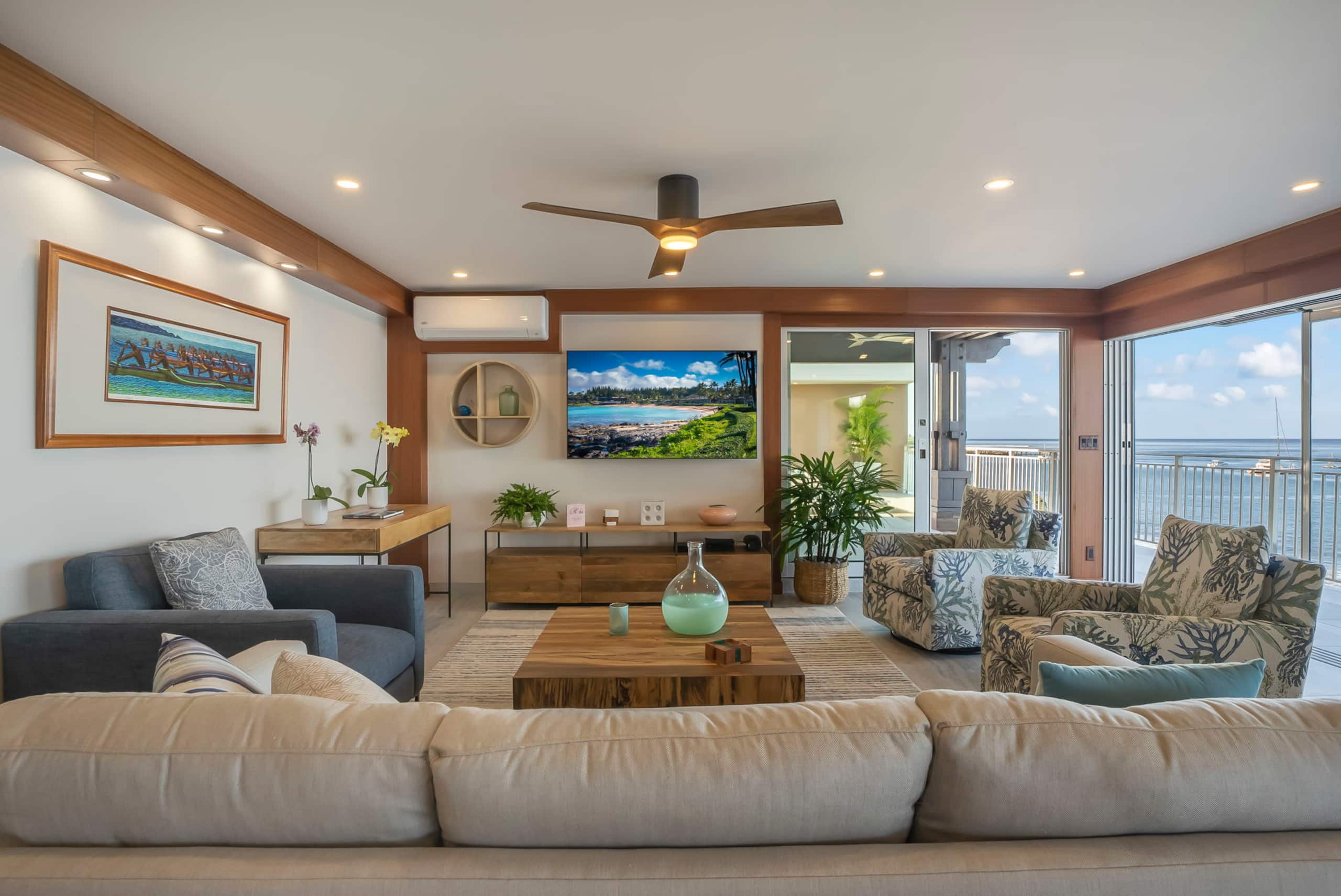 Rooftop at Lahaina Roads - Image 2