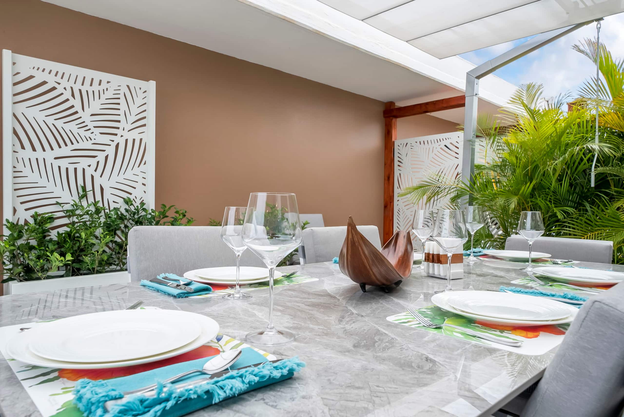 Rooftop at Lahaina Roads - Image 44