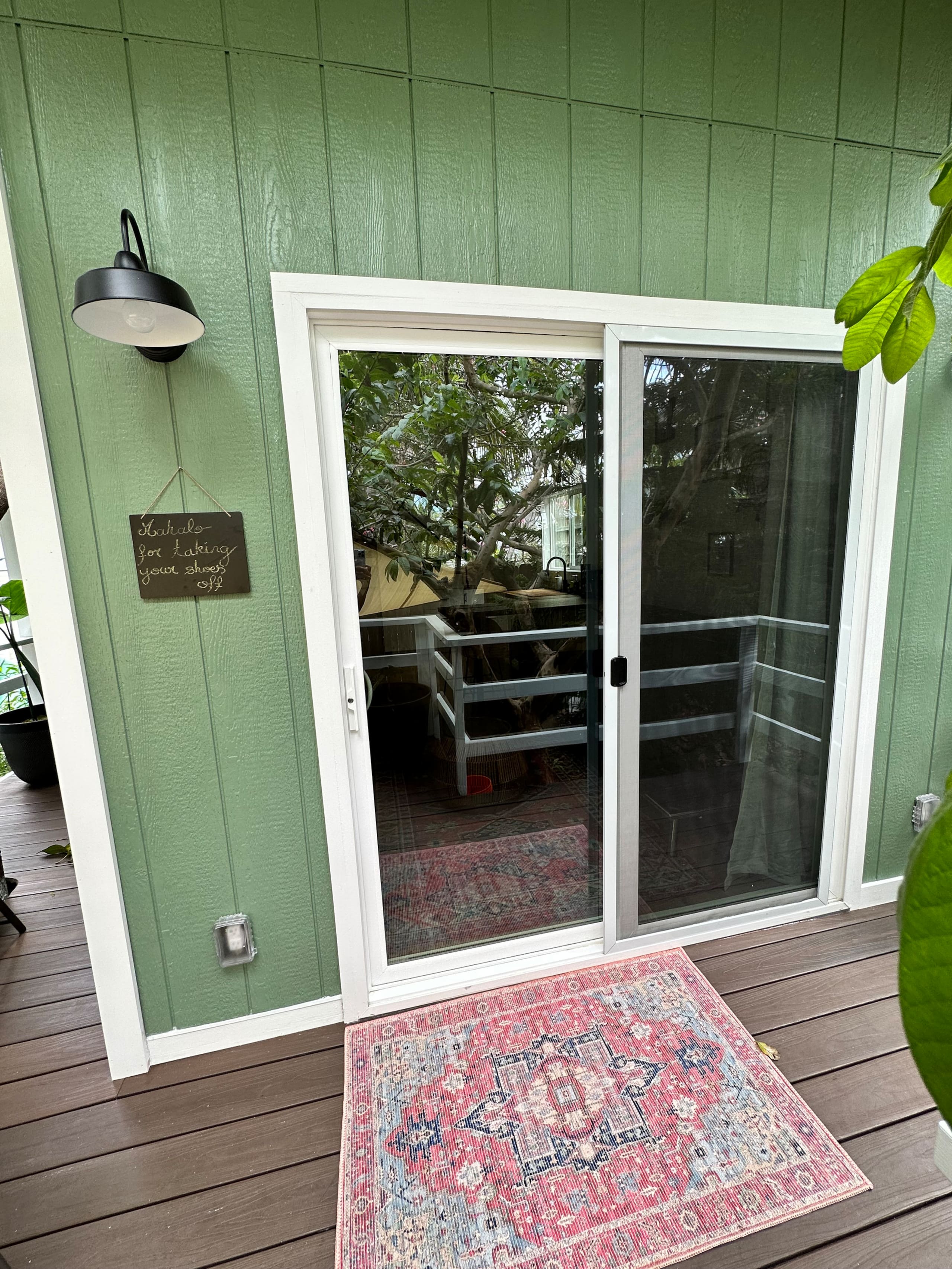 Home in Kailua-Kona · ★4.99 · 1 bedroom · 1 bed · 1 bath - Image 12
