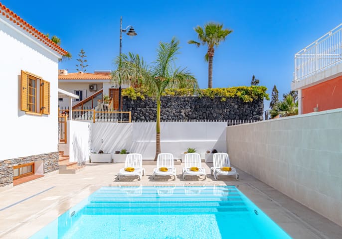 Dream Homes Tenerife managed Airbnb listing 2
