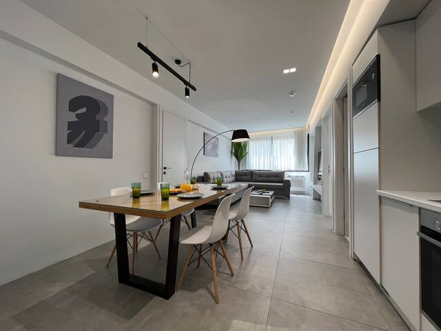 The Dazzling Glimpse Acropolis Suites 401 gallery image 3