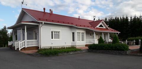 Detached house near Power Park