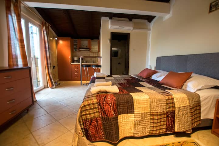 Sd-62/sa-01 Studio For 3 Persons With Garden View - Starigrad-Paklenica