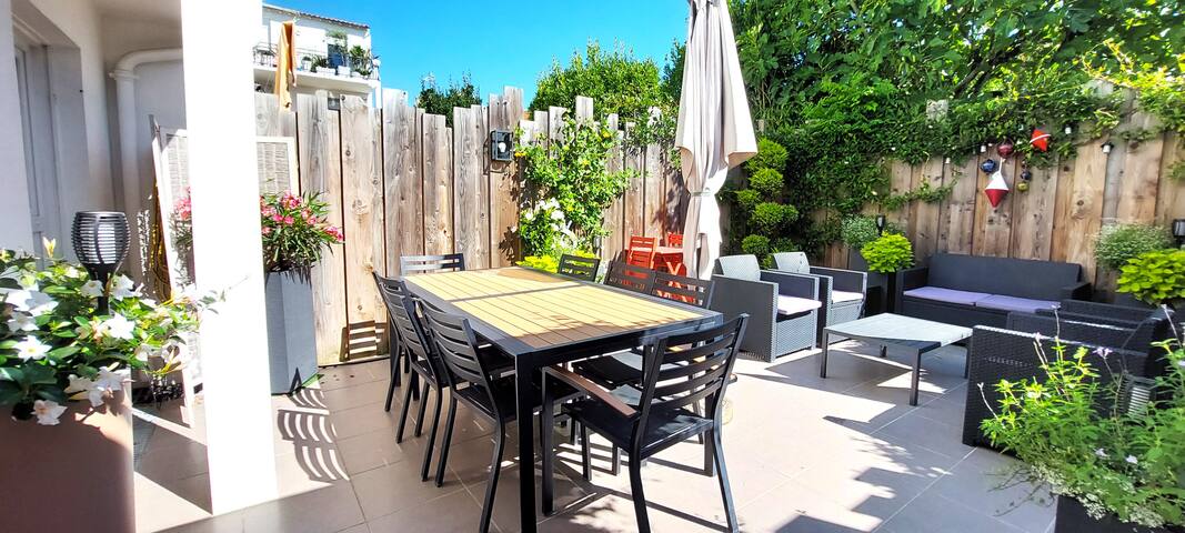 Agence Le Rond Point managed Airbnb listing 1