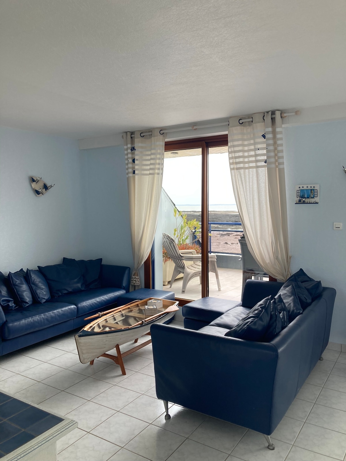 Successful Airbnb property: At the foot of the beach of the Tour des Anglais, Pénerf in Damgan