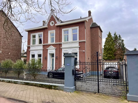 Villa Aix:1 bedroom apt groundfl