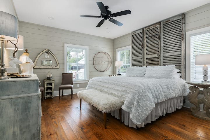 Bedroom 8